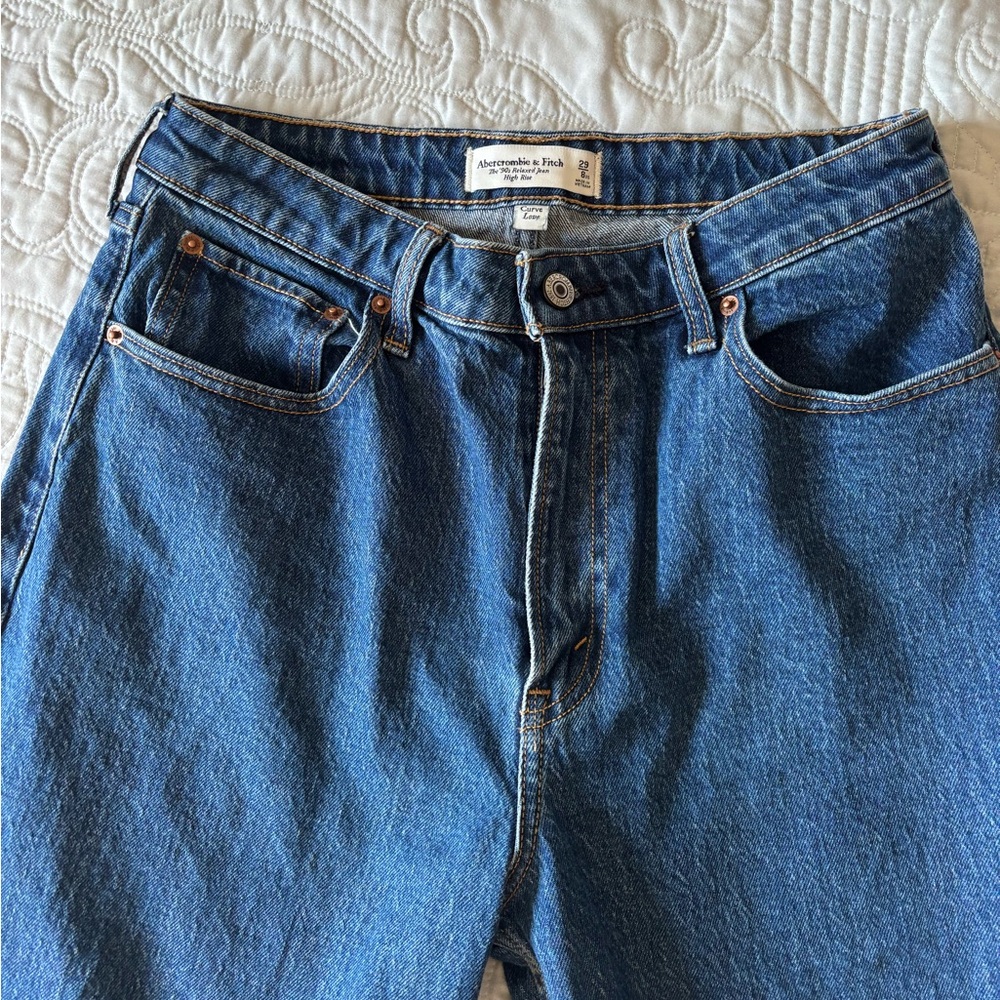 Abercrombie & Fitch Dark Blue High-Rise Relaxed Straight Jeans - Picture 2 of 4